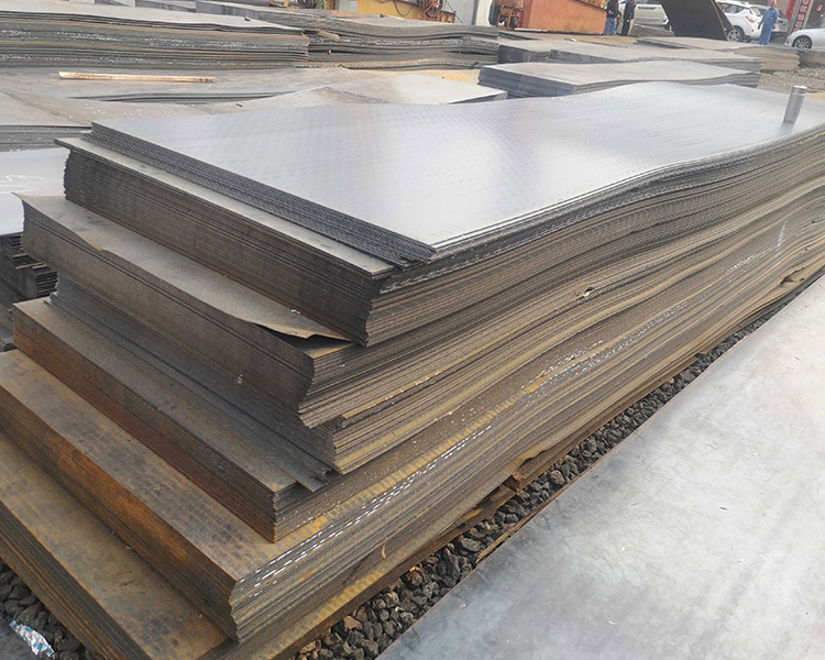 鑫福厚钢板厂家：山西中厚板的浇铸特性？